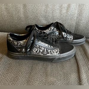 Vans Women’s Old Skool Black Suede & Canvas Shoes 7.5